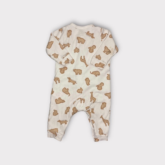 Gelato Pique Animal Pattern Ribbed Romper - Picture 5 of 6